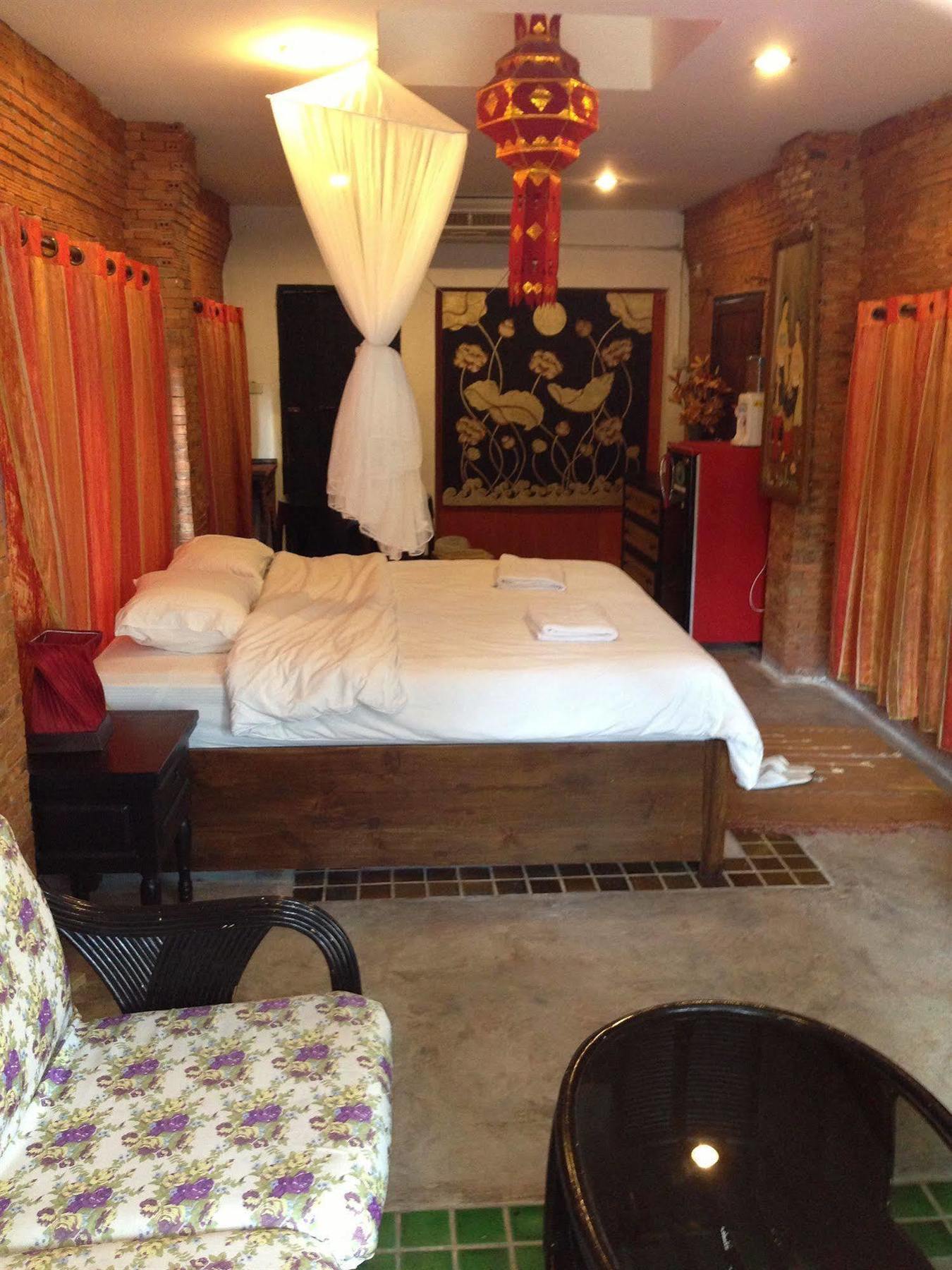 Hotel Wiangjintra Lanna Living à Hang Dong Extérieur photo